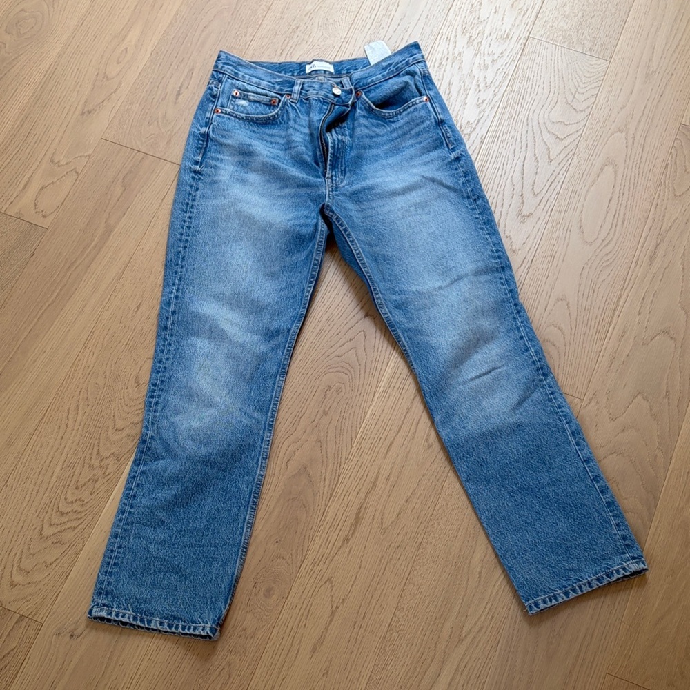 Zara Women’s TRF High Waisted Straight Jeans